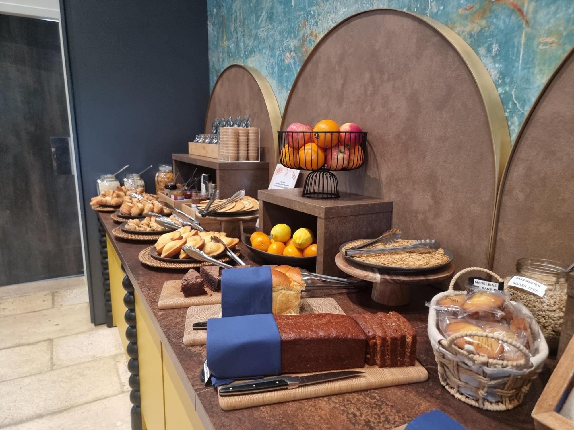Ibis Styles Dijon Sud Domaine De Beauregard 21600 Longvic Hotell Eksteriør bilde