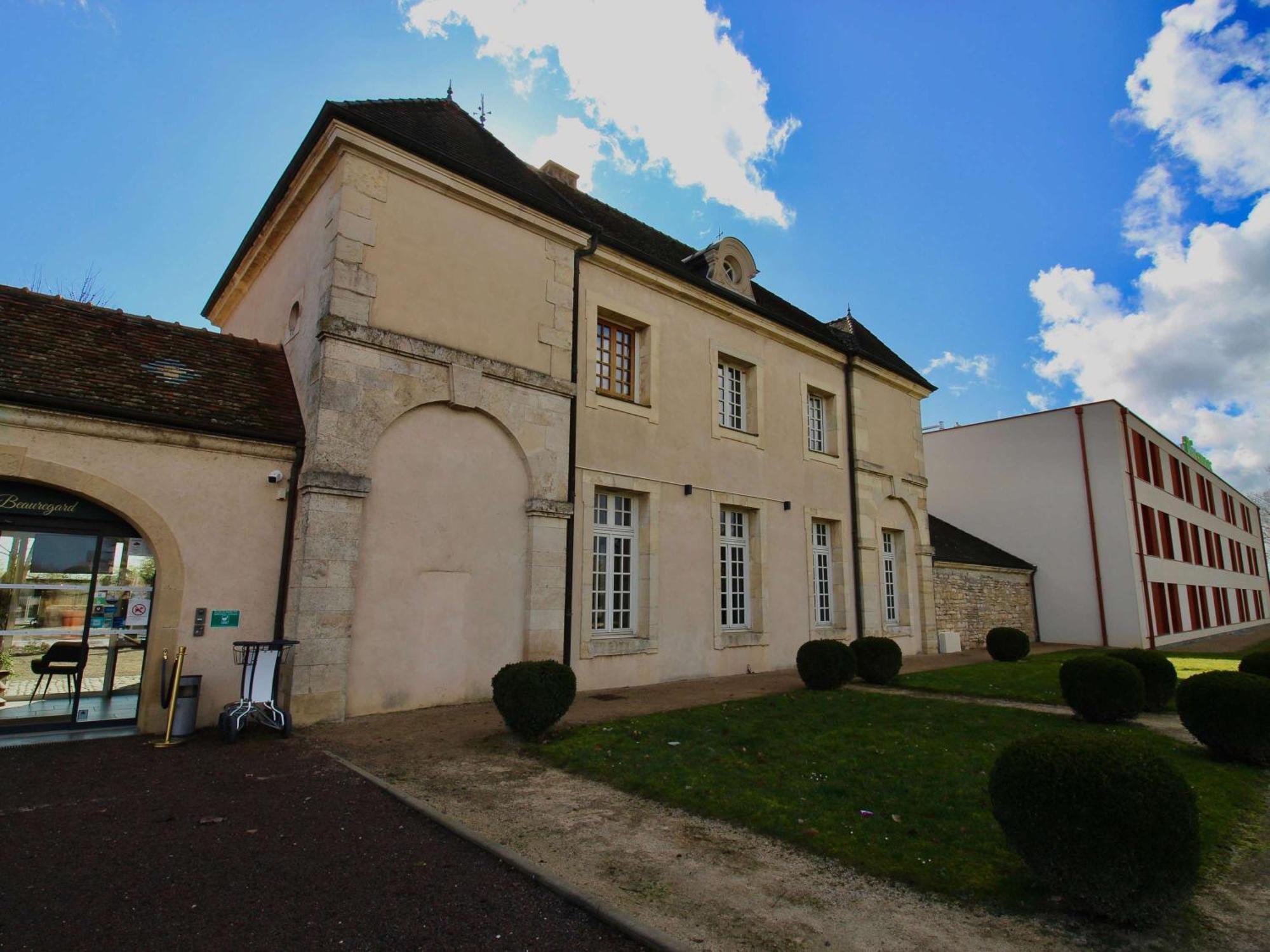 Ibis Styles Dijon Sud Domaine De Beauregard 21600 Longvic Hotell Eksteriør bilde